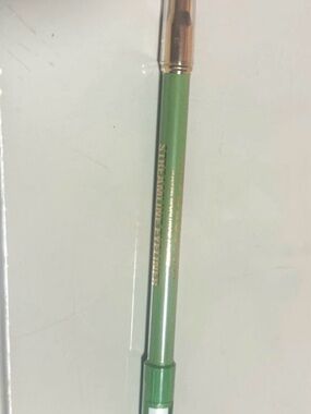 Streamline Green EyeLiner Pencil - Green Shade Eye Definer Pencil Formulation